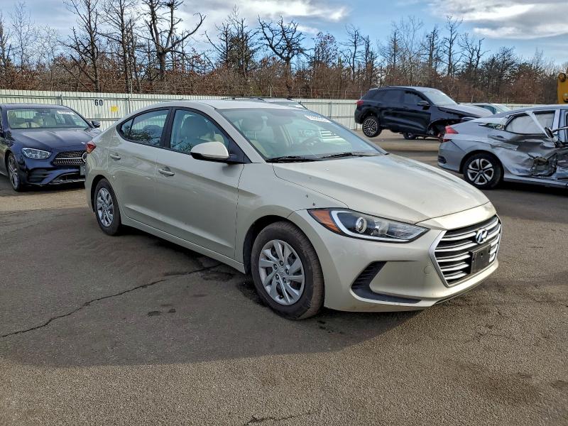 Фото 4 - HYUNDAI ELANTRA