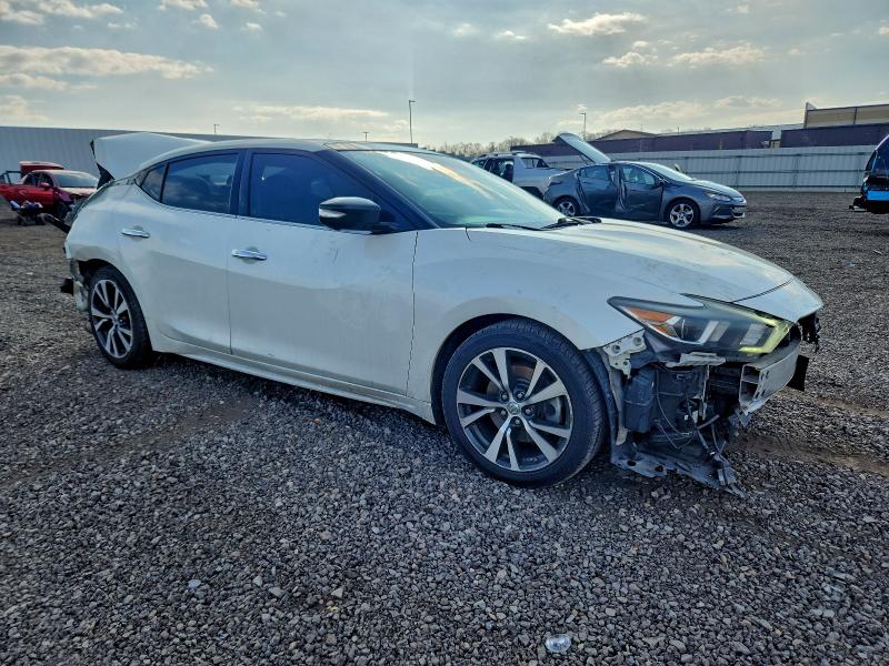 Фото 4 - NISSAN MAXIMA