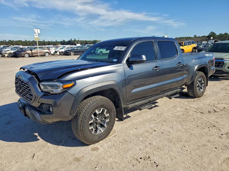 Фото 1 - TOYOTA TACOMA