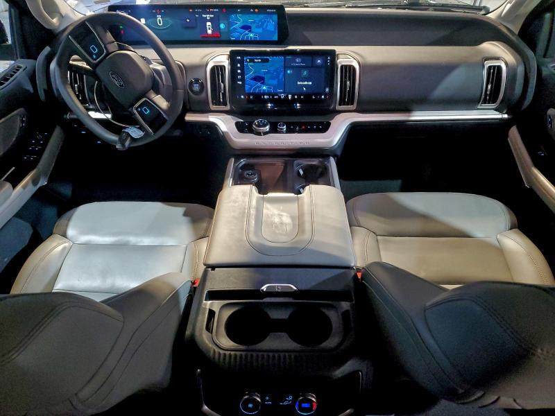 Фото 8 - FORD EXPEDITION