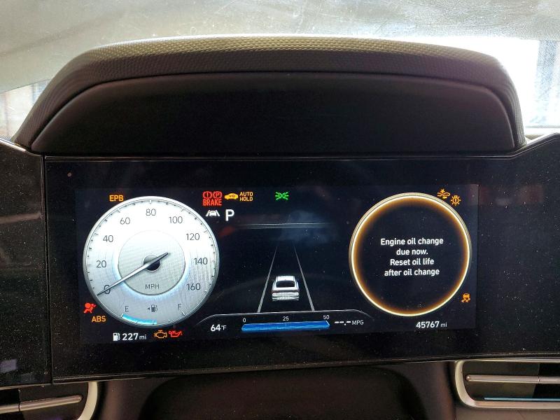 Фото 9 - HYUNDAI ELANTRA