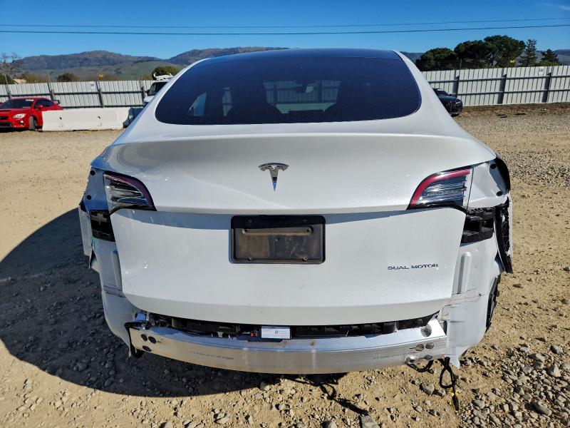 Фото 6 - TESLA MODEL Y