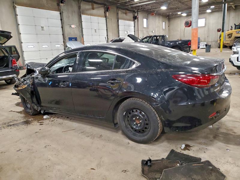 Фото 2 - MAZDA 6