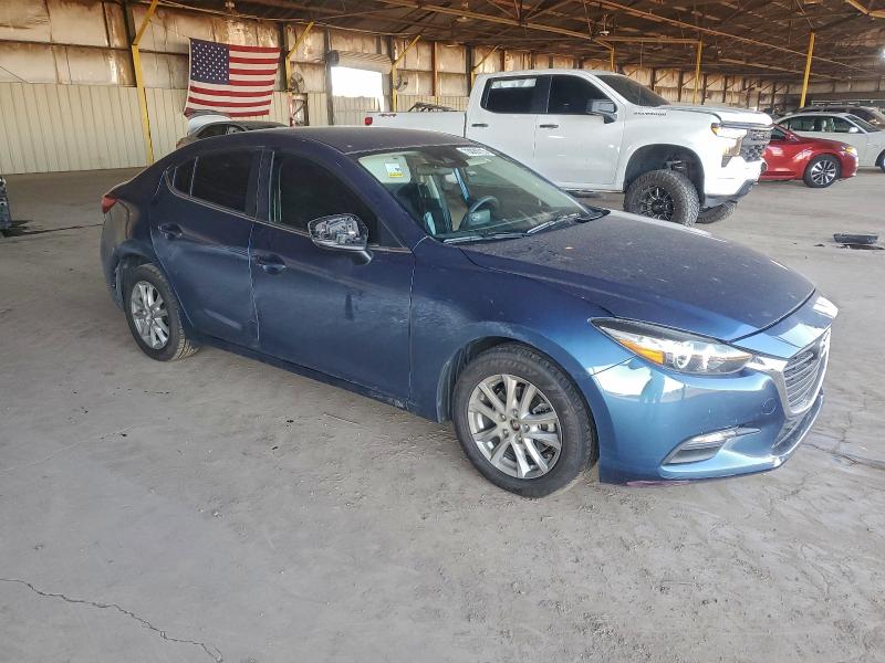 Фото 4 - MAZDA 3