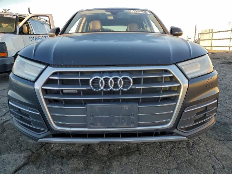 Фото 5 - AUDI Q5