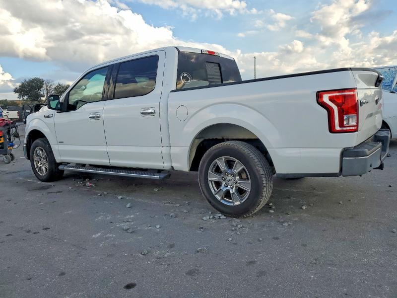 Фото 2 - FORD F-150