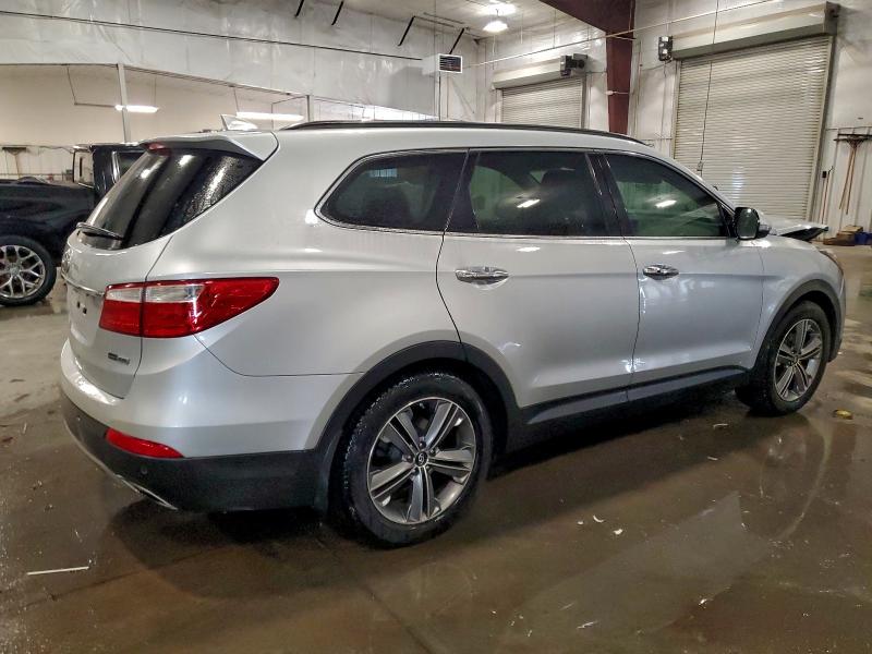 Фото 3 - HYUNDAI SANTA FE