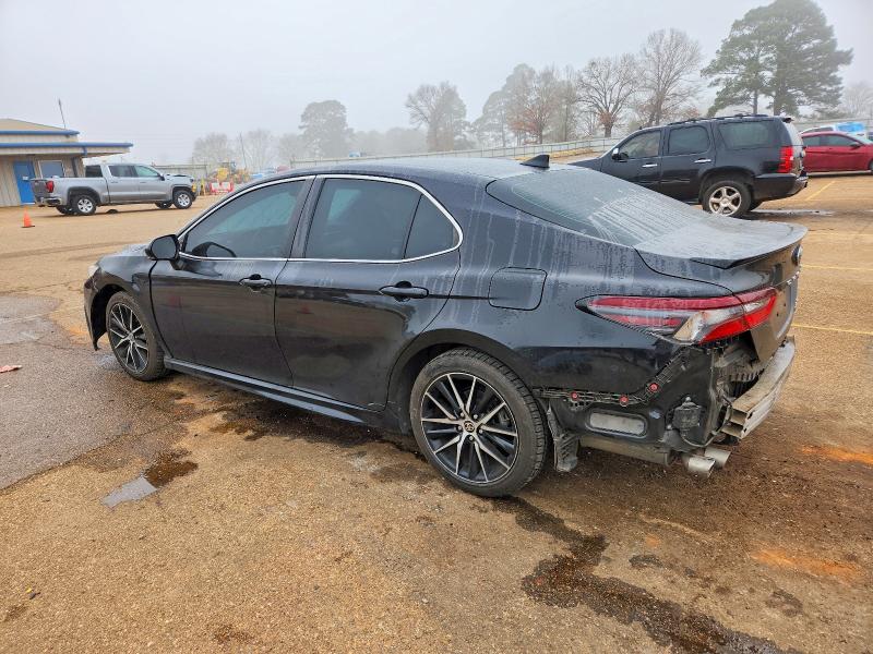 Фото 2 - TOYOTA CAMRY