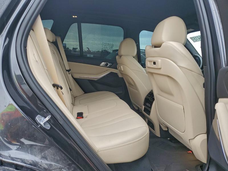 Фото 11 - BMW X5