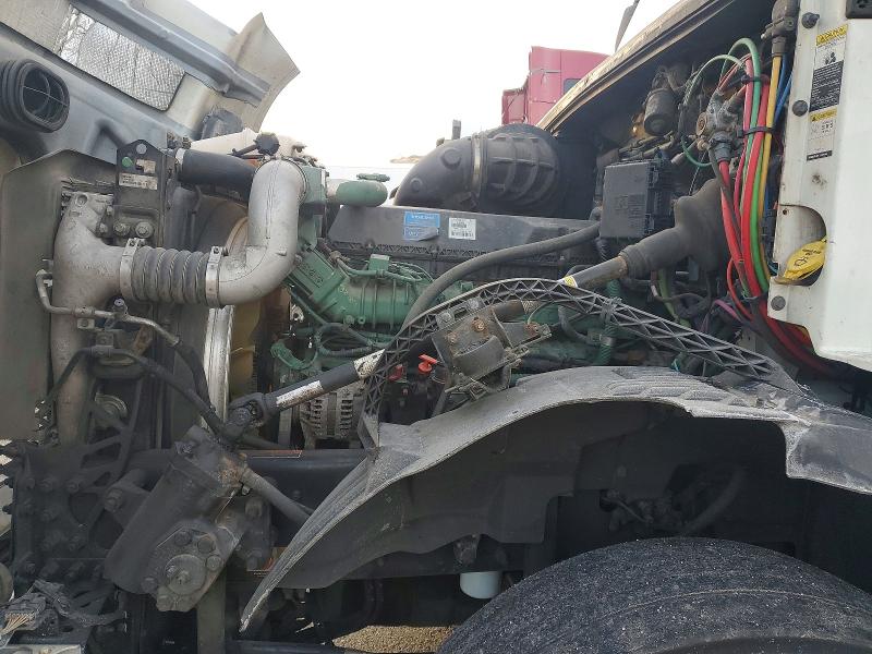 Фото 7 - VOLVO All Models