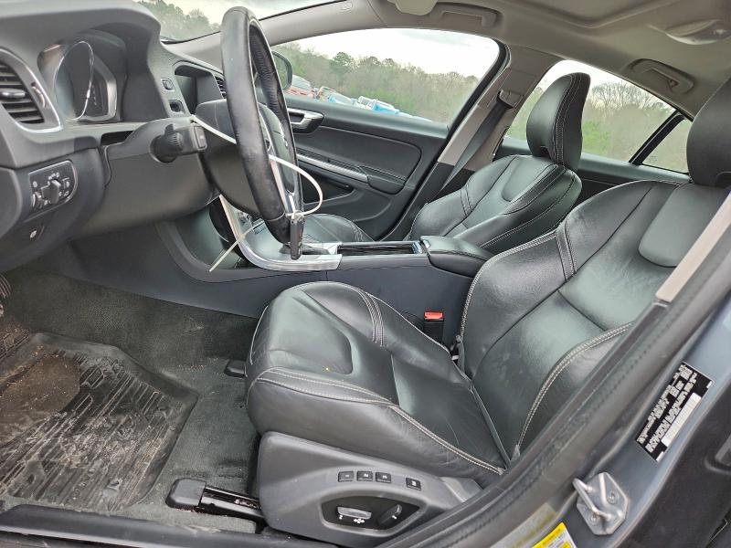 Фото 7 - VOLVO S60