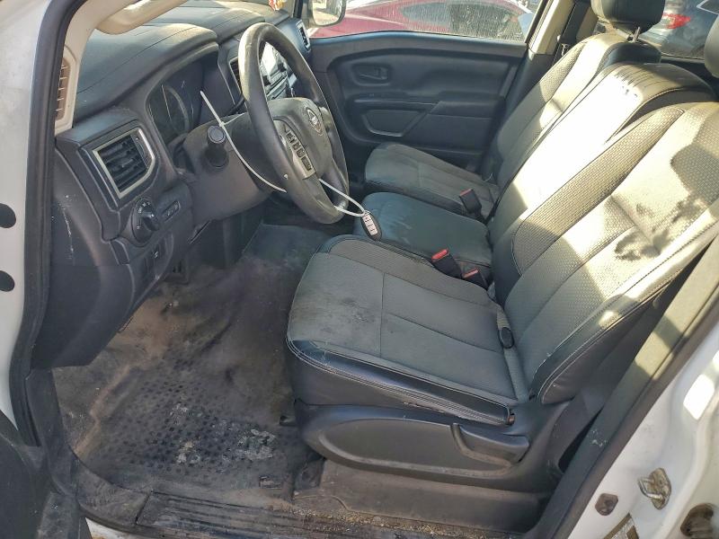 Фото 7 - NISSAN TITAN