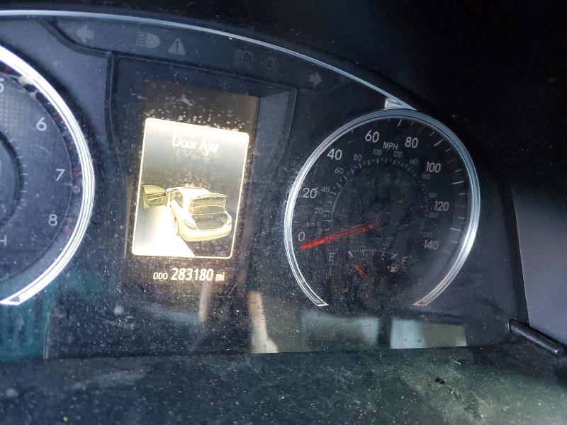 Фото 9 - TOYOTA CAMRY