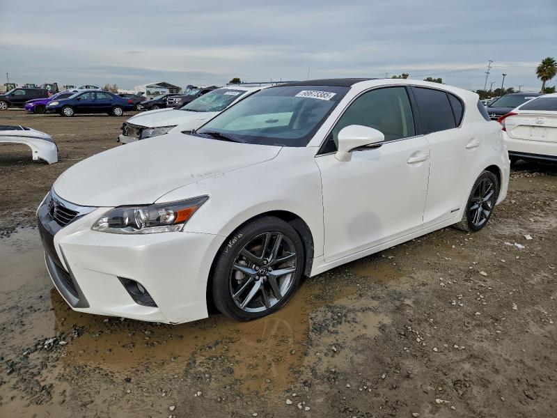 Фото 1 - LEXUS CT 200