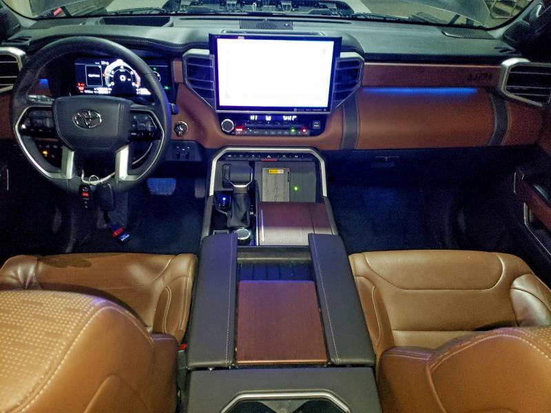 Фото 8 - TOYOTA TUNDRA