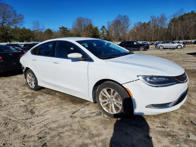 Фото 4 - CHRYSLER 200