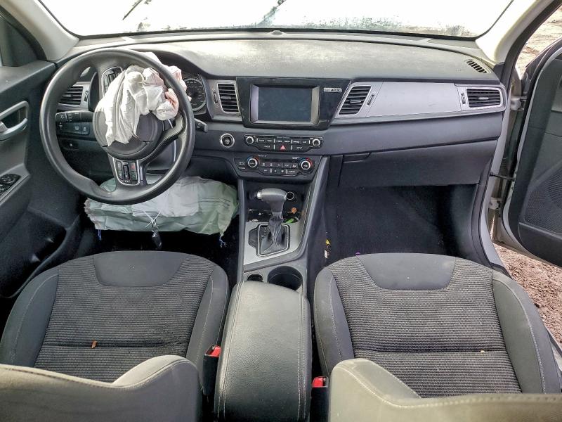 Фото 8 - KIA NIRO