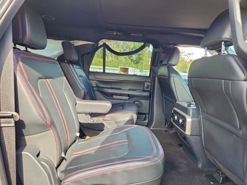 Фото 11 - FORD EXPEDITION