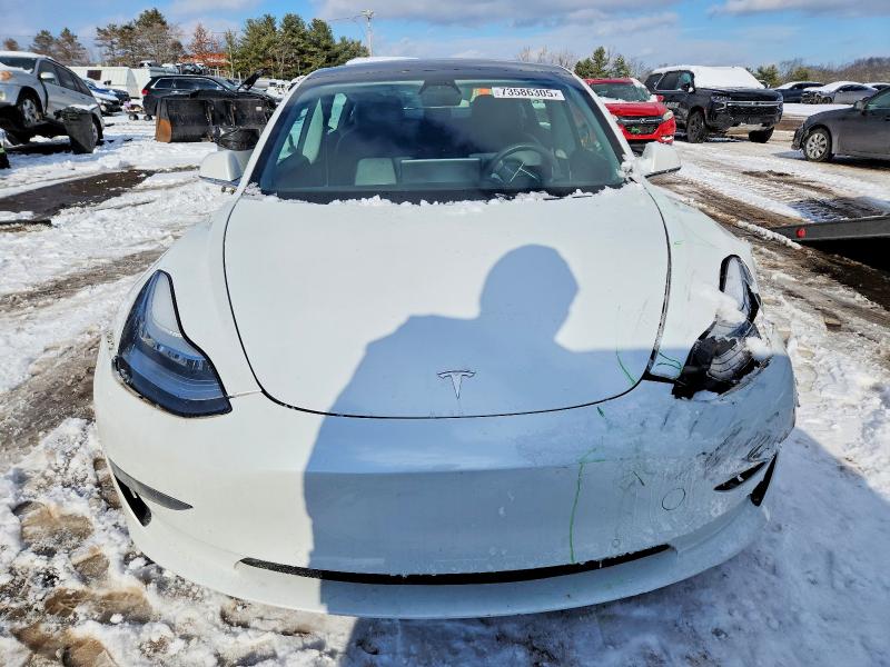 Фото 5 - TESLA MODEL 3