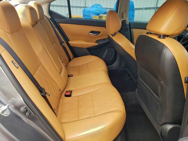 Фото 10 - NISSAN SENTRA