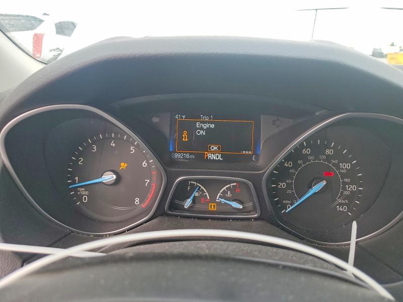 Фото 9 - FORD FOCUS