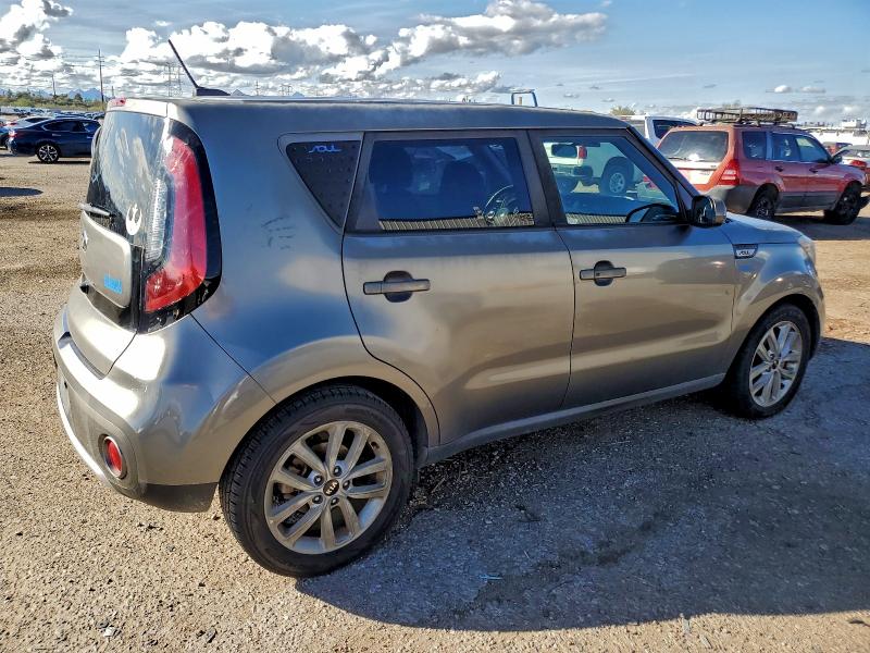 Фото 3 - KIA SOUL