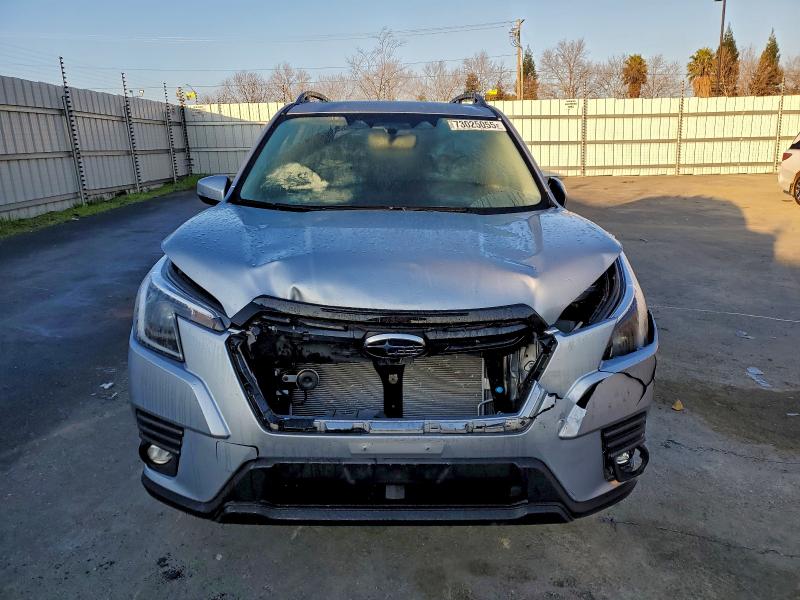 Фото 5 - SUBARU FORESTER