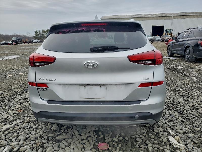 Фото 6 - HYUNDAI TUCSON