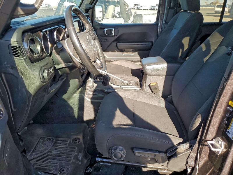 Фото 7 - JEEP WRANGLER