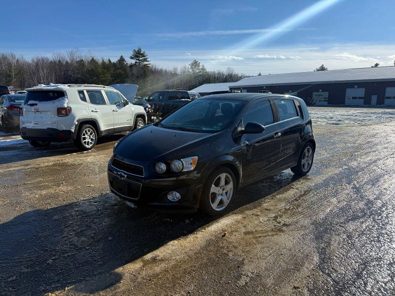 Фото 2 - CHEVROLET SONIC