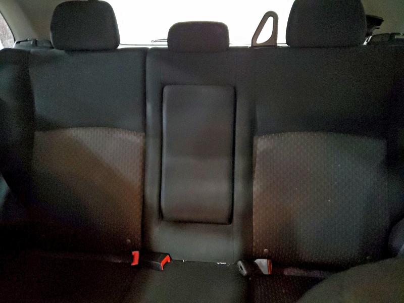 Фото 10 - MITSUBISHI OUTLANDER