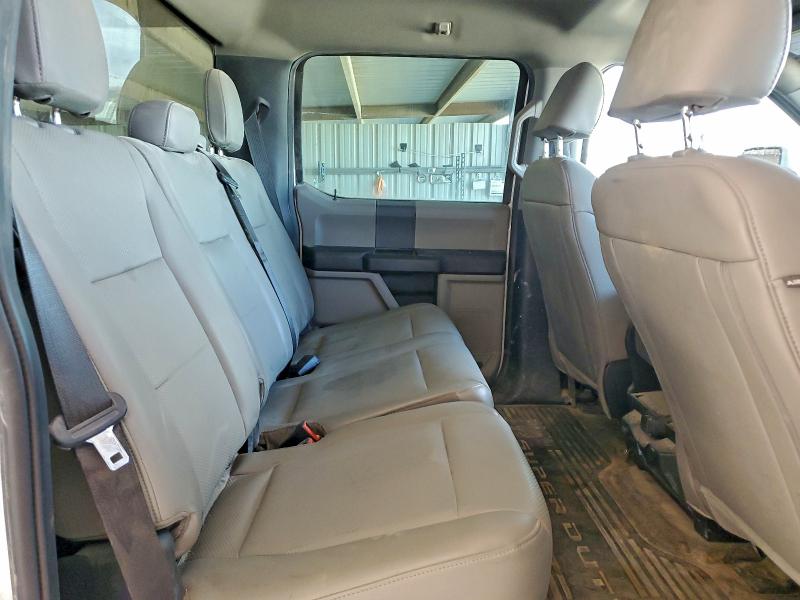 Фото 10 - FORD F250