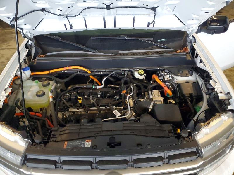 FORD MAVERICK L 2024 VIN 3FTTW8M33RRA82107