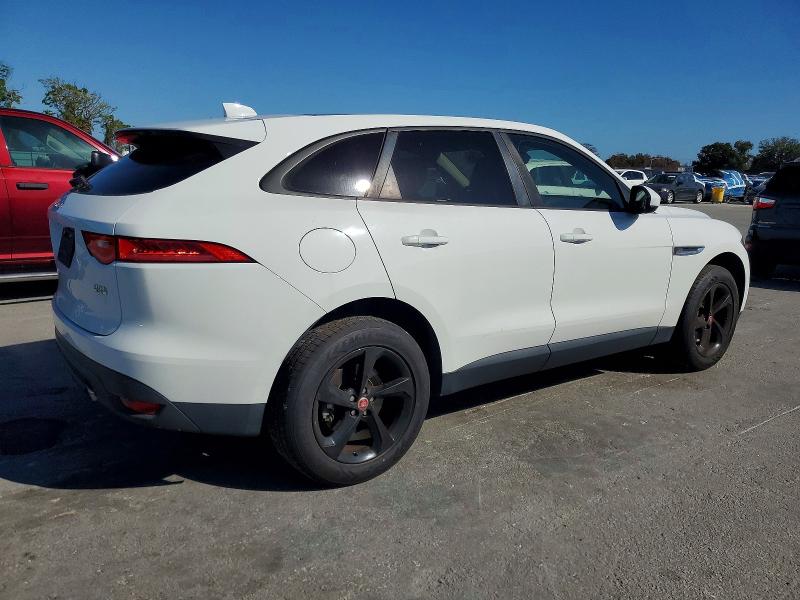 Фото 3 - JAGUAR F-PACE