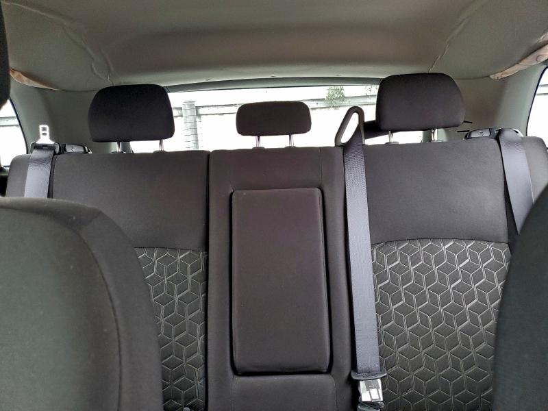 Фото 10 - MITSUBISHI OUTLANDER