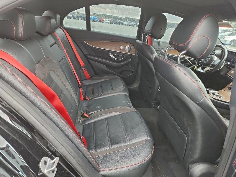 Фото 10 - MERCEDES-BENZ E-CLASS