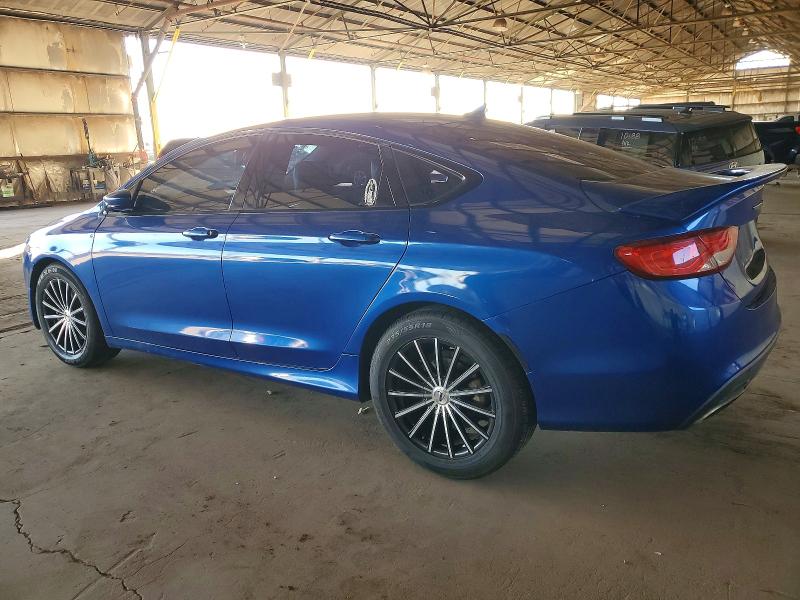 Фото 2 - CHRYSLER 200