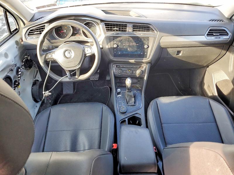 Фото 8 - VOLKSWAGEN TIGUAN