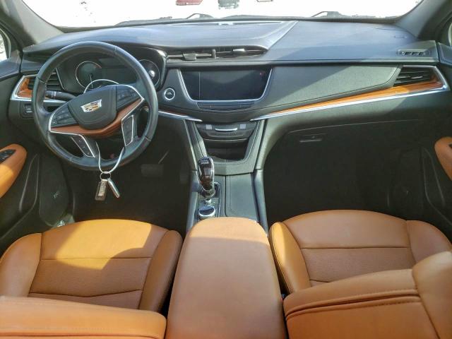 Фото 8 - CADILLAC XT5