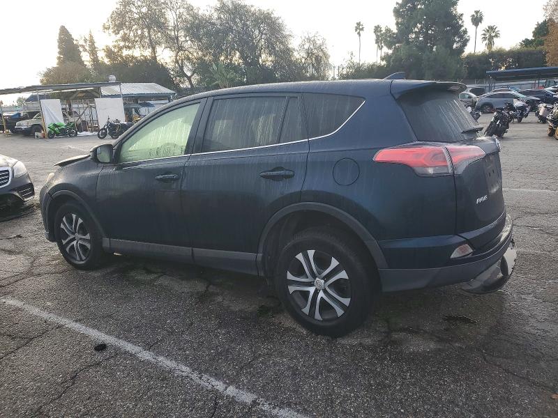 Фото 2 - TOYOTA RAV4