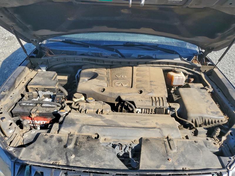 Фото 12 - INFINITI QX80