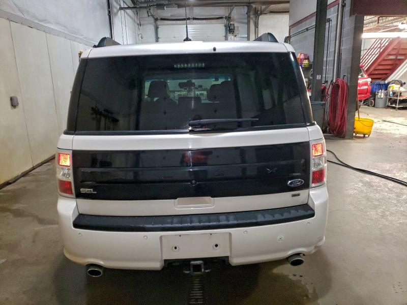 Фото 6 - FORD FLEX