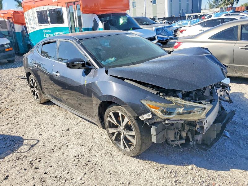 Фото 4 - NISSAN MAXIMA