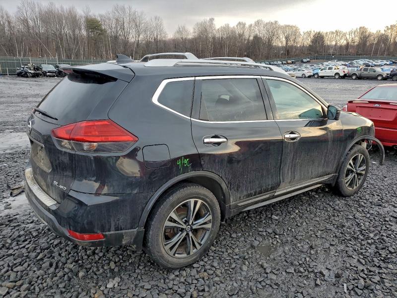 Фото 3 - NISSAN ROGUE