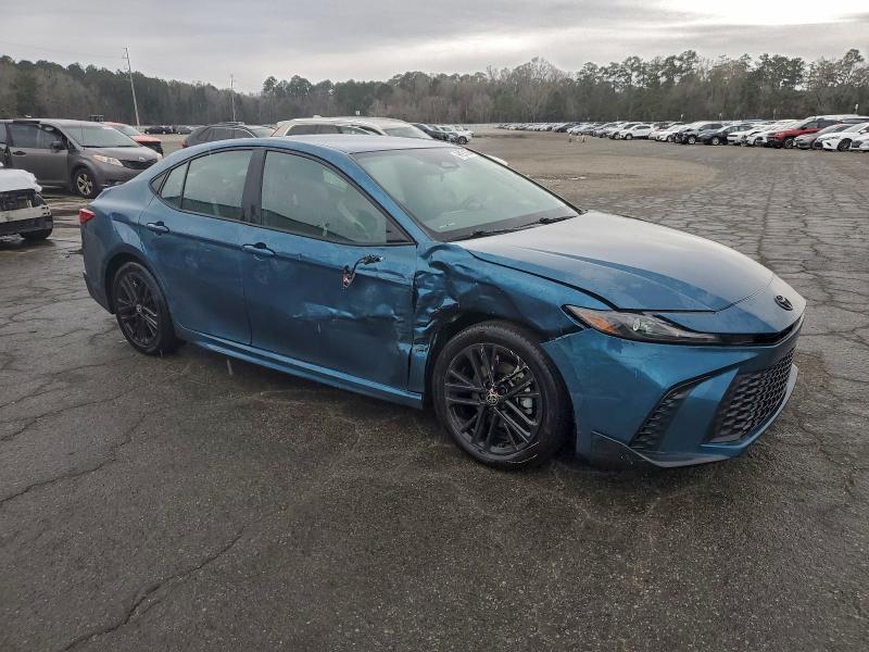 Фото 4 - TOYOTA CAMRY