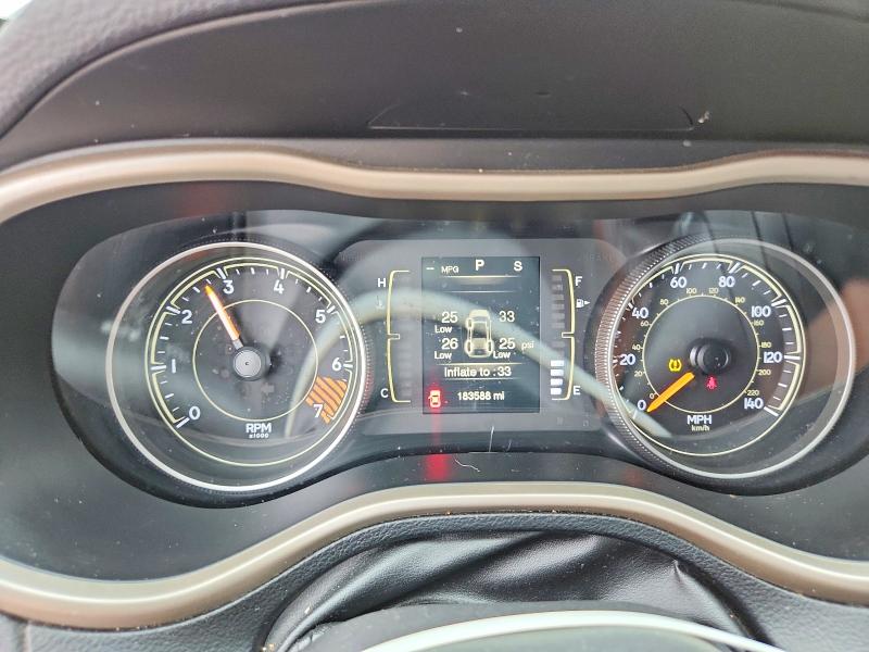 Фото 9 - JEEP GRAND CHER