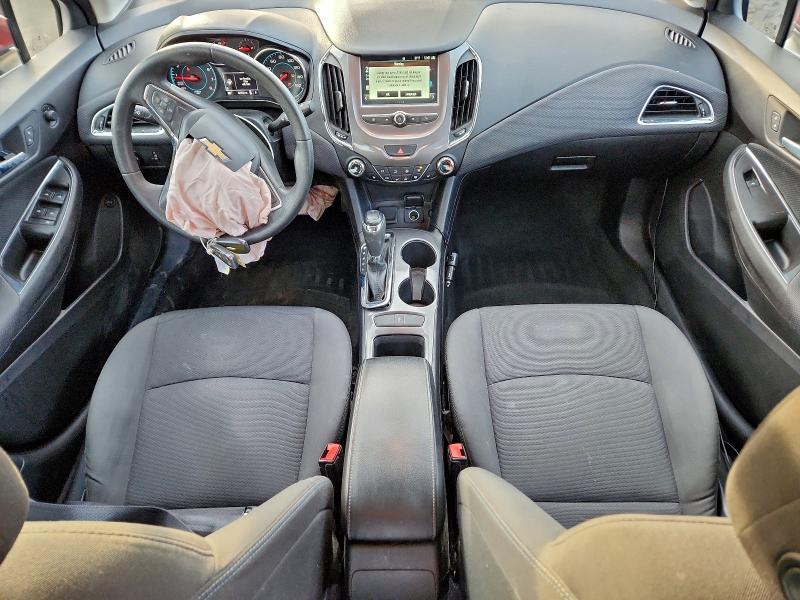 Фото 8 - CHEVROLET CRUZE