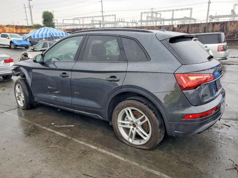 Фото 2 - AUDI Q5