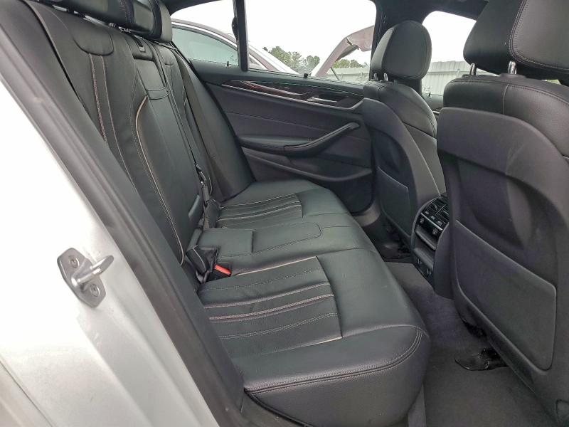 BMW 5 SERIES 2018 VIN WBAJA9C51JB033718