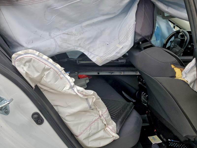 Фото 10 - TOYOTA COROLLA